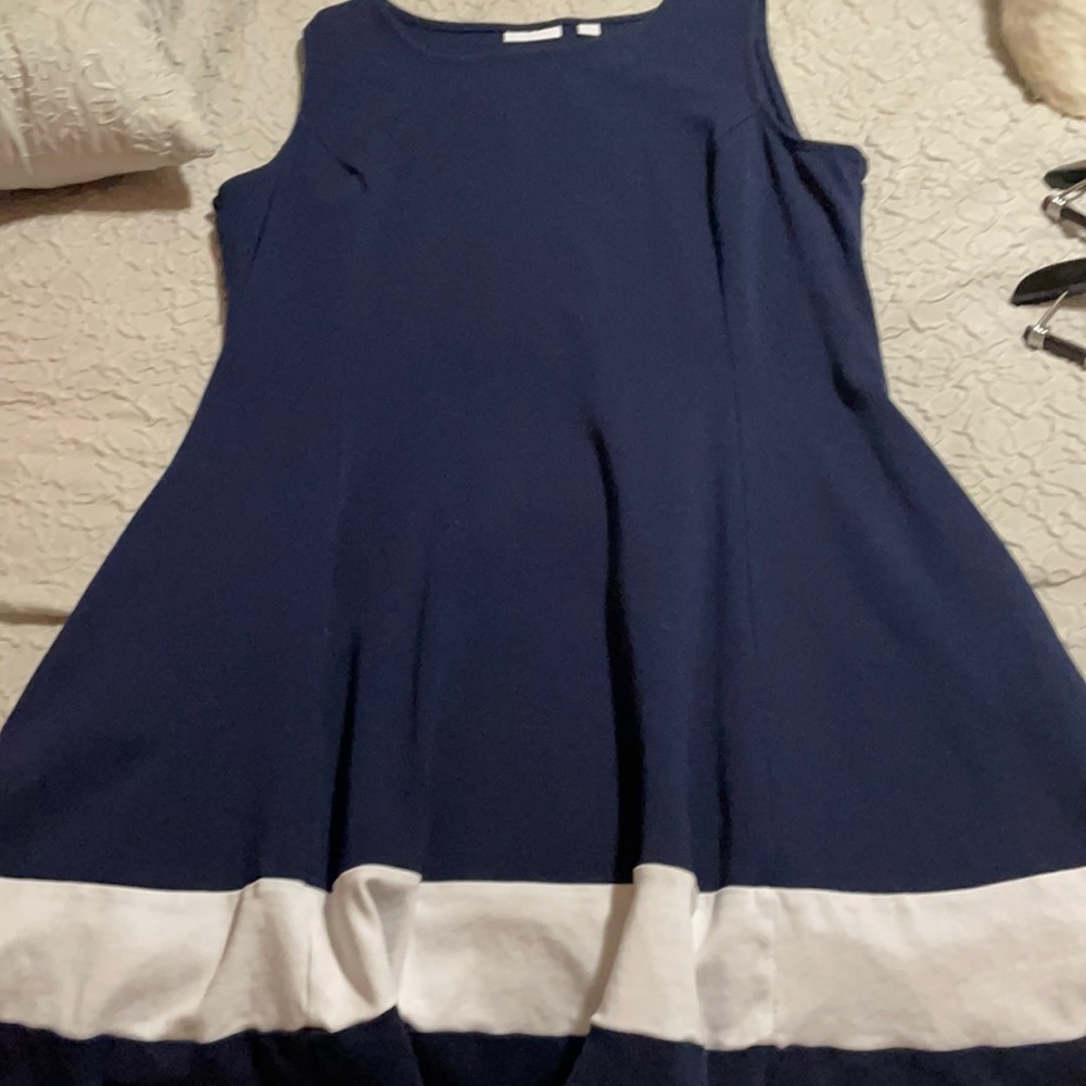 Mid length sleeveless dress- perfect for office setting